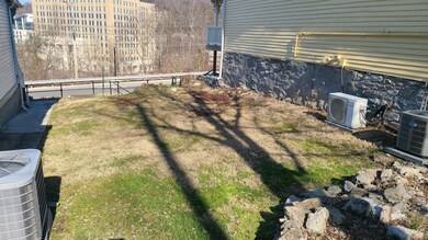 149 E Main St, Frankfort, KY 40601 - photo 3