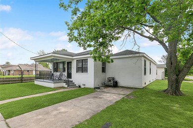 601 Mehle St unit a & b, Arabi, LA 70032 - photo 2