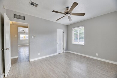 2944 N 26th St, Phoenix, AZ 85016 - photo 7