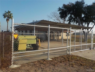 12130 W Mile 7 Rd, Mission, TX 78573 - photo 3