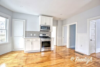 118 Plymouth St unit 1, Bridgewater, MA 02324 - photo 3