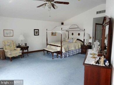 1375 Wilson Point Rd, Middle River, MD 21220 - photo 2