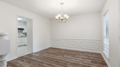 2715 Wildridge Dr, Kingwood, TX 77339 - photo 4