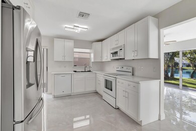 11420 Coral Bay Dr, Boca Raton, FL 33498 - photo 7