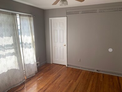 89 Worcester St, West Springfield, MA 01089 - photo 4