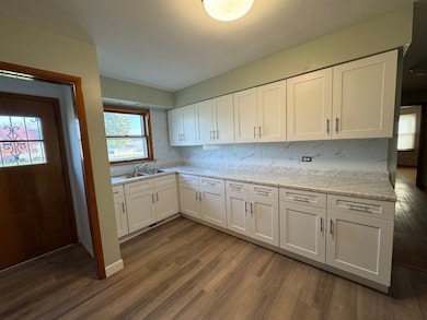 2621 Ridge Rd, Lansing, IL 60438 - photo 6