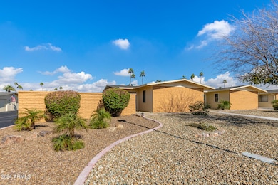 10830 W Santa fe Dr, Sun City, AZ 85351 - photo 3