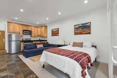 2285 Sidewinder Dr unit 701, Park City, UT 84060 - photo 2