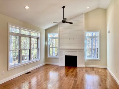 28 Spring St, Petersham, MA 01366 - photo 7