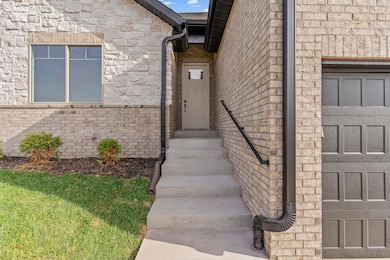1276 W Sage Ct, Springfield, MO 65810 - photo 2