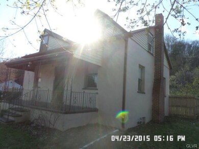 570 S Delaware Dr, Easton, PA 18042 - photo 7