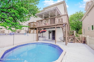 (23) BACKYARD - ABOVE GROUND POOL