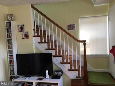 10525 St Paul St, Kensington, MD 20895 - photo 3