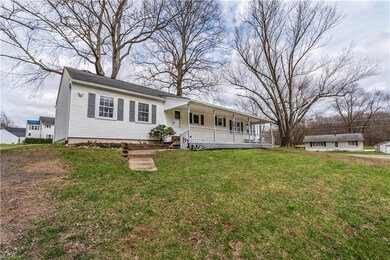 6882 Manchester Rd, New Franklin, OH 44216 - photo 2