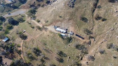 40885 Cornflower Ln, Yokuts Valley, CA 93675 - photo 3