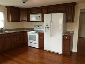 20 Orlando Ave, Cranston, RI 02910 - photo 4