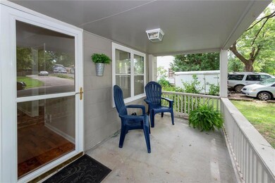 6121 King St, Shawnee, KS 66203 - photo 7