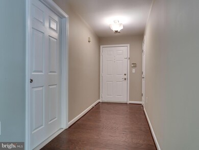 127 Timberbrook Ln unit 101, Gaithersburg, MD 20878 - photo 5