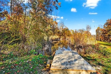 30067 Garrett Ridge Rd, McArthur, OH 45651 - photo 5