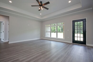 121 Dena Kay Dr, Lufkin, TX 75904 - photo 4