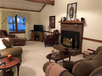 4812 Mason Hollow Dr, North Chesterfield, VA 23234 - photo 3