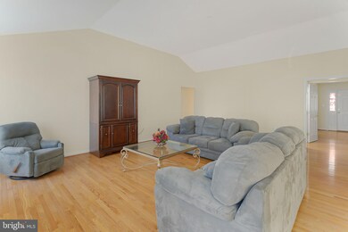 401 Bolingbrook Ct, Purcellville, VA 20132 - photo 7