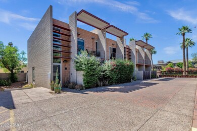 3-web-or-mls-325-e-palm-ln-103