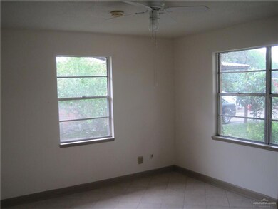 508 W 11th St, Weslaco, TX 78596 - photo 4