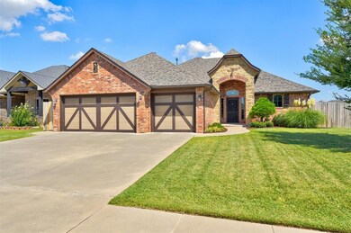 1921 NE 25th St, Moore, OK 73160 - photo 4