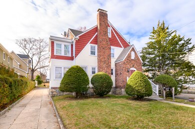 58 Mayflower Ave unit 2, Stamford, CT 06906 - photo 2