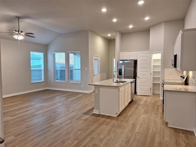 758 Staglin St unit A, Buda, TX 78610 - photo 7