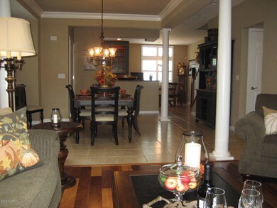 1110 Macintosh Way, Matamoras, PA 18336 - photo 3