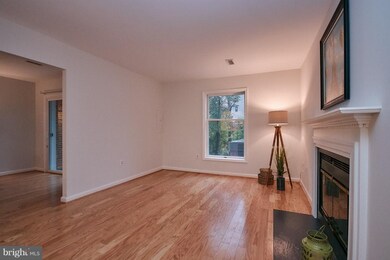 3736A Madison Ln, Falls Church, VA 22041 - photo 4