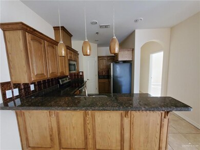 3504 Samgar St unit 4, Edinburg, TX 78539 - photo 5