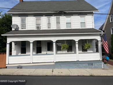 12 B St, Pen Argyl, PA 18072 - photo 4