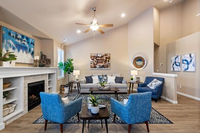 Umpqua - Living Room 2