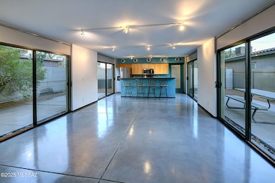 1227 N 13th Ave, Tucson, AZ 85705 - photo 3