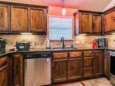 517 Sperry Dr, Norman, OK 73072 - photo 5