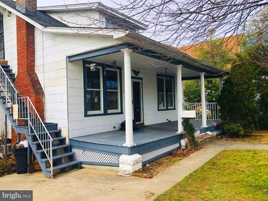 926 Leeds Ave, Baltimore, MD 21229 - photo 2