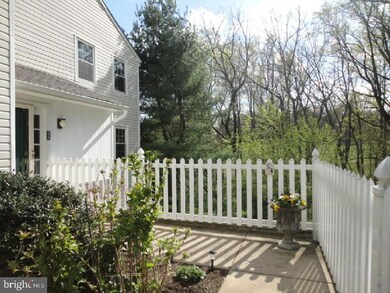54 Bayberry Ct unit 54, Glen Mills, PA 19342 - photo 2