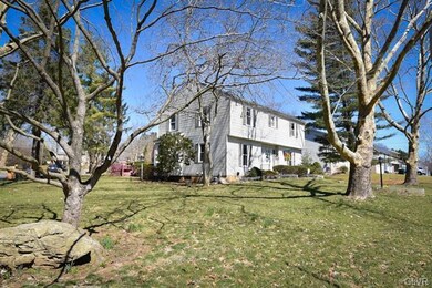 181 Blenheim Dr, Easton, PA 18045 - photo 4