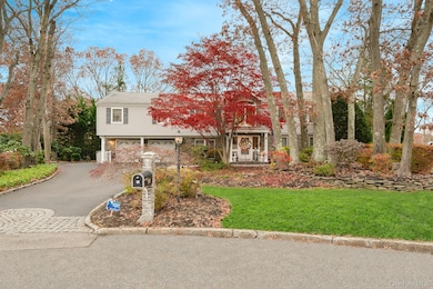 17 Thide Ct, Smithtown, NY 11787 - photo 4