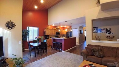 63109 Desert Sage St, Bend, OR 97701 - photo 3