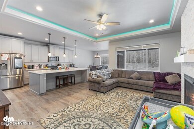 04-LIVINGROOM_EMC_IMG_1-9564