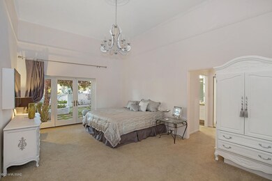 2822Master Bdrm(12 of 21)