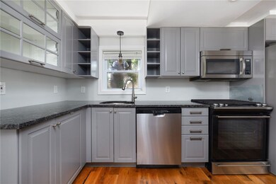 119 Doyle Ave unit 3, Providence, RI 02906 - photo 6