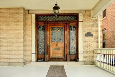 796 Neil Ave Front Door