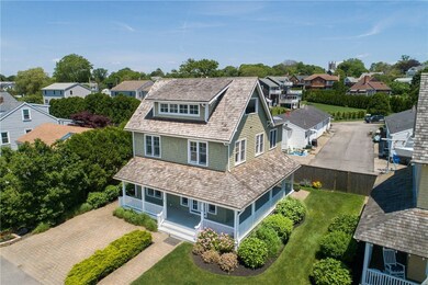 76 Crest St, Middletown, RI 02842 - photo 2