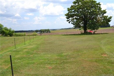 136 Wise Rd, Lincolnton, NC 28092 - photo 4