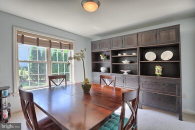 329 E Appletree Aly, Mount Joy, PA 17552 - photo 5